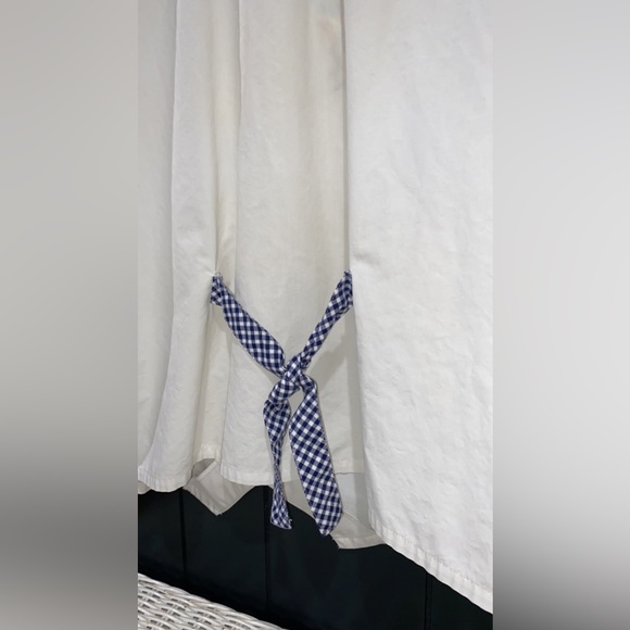 Napa Valley Embroidered Check White Floral Button-Down - Picture 9 of 9